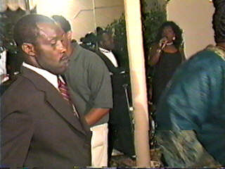 dancing12.jpg (14016 bytes)