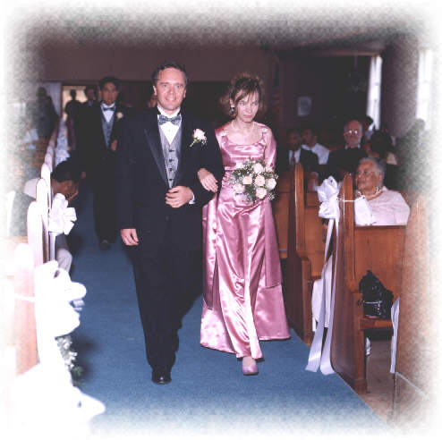 johnandstacey.jpg (35563 bytes)