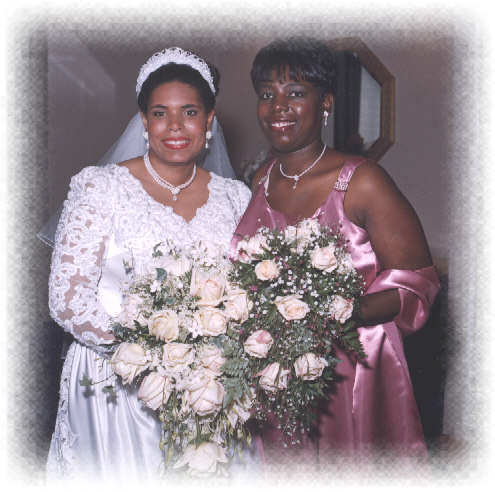 maidofhonor1.jpg (37854 bytes)